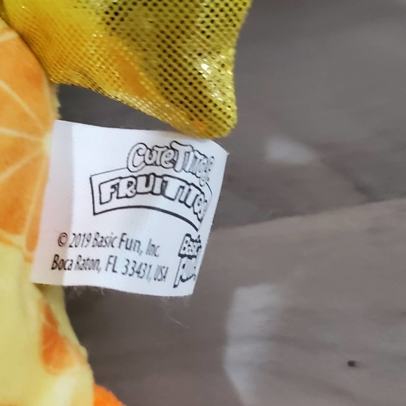 Cutetitos Fruititos Series 4 Hootito Owlito Fruity Orange Plush 8" - Picture 5 of 10